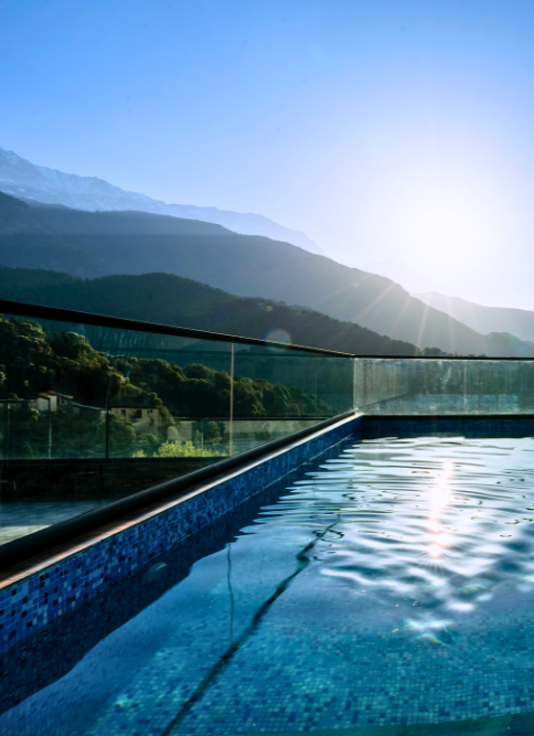 Swimming Pool (Rooftop)