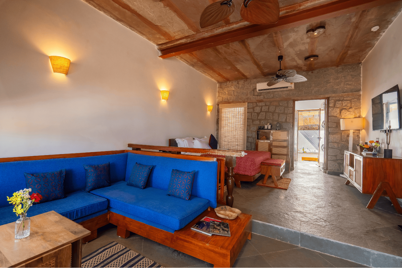 Villa with Pvt Jacuzzi