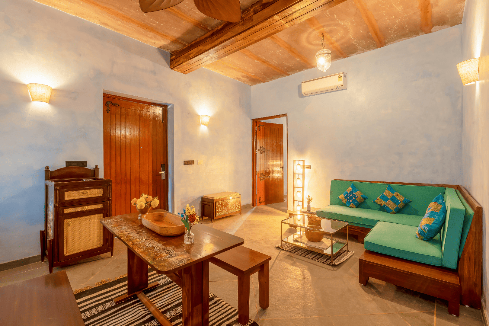 Villa with Pvt Patio